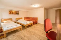 Hotel Bettstadl - Nouto- ja jättöpalvelut
