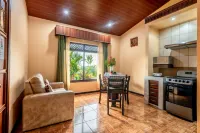 Aunty Arenal Lodge - 3 estrellas