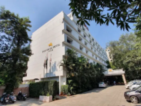 浦那傲世飯店 Shaniwar Wada宮附近的飯店