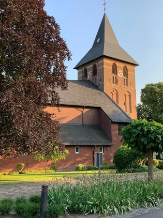 Burg Wassenberg Отели рядом с достопримечательностью «Schloss Rurich»