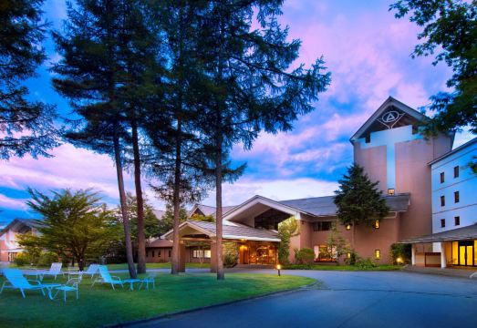 아즈미노 호타카 뷰 호텔의 아름다운 야외 모습