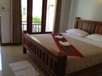 Chalouvanh Hotel - 2 Sao