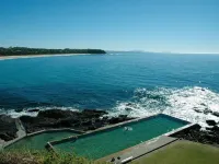South Pacific Palms Motor Inn Hotels in Tuncurry