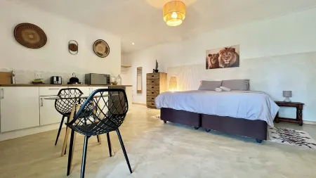 LoerieRoep Estate - Mountainview Selfcatering Accommodation Nelspruit