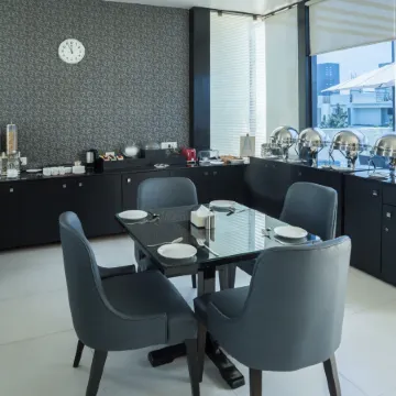 AR Suites Fontana Bay - Kalyani Nagar