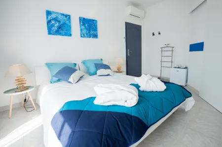 Les Villas du Triangle - Chambres d'hôtes Отели в г. Ним