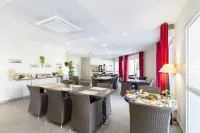 Garden & City Aix En Provence - Rousset Hotels in Puyloubier