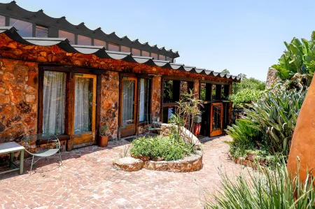 Bastion House Отели рядом с достопримечательностью «Twenty Three on Riverside»