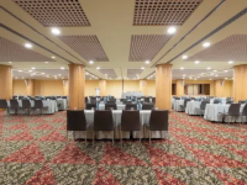 Exe Boston Hotels in Zaragoza