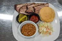 Tall Pines Inn - Inns