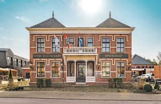 斯波利茲奇特 SPA 酒店