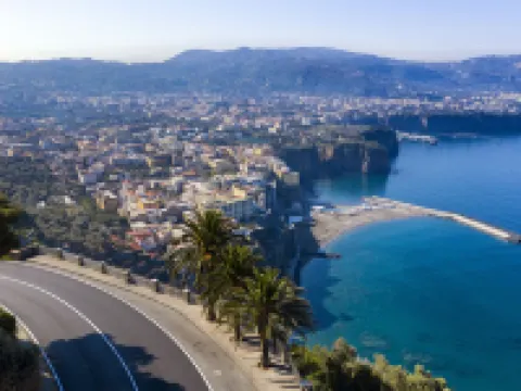 Alimuri Bay Resort Hoteles en Meta