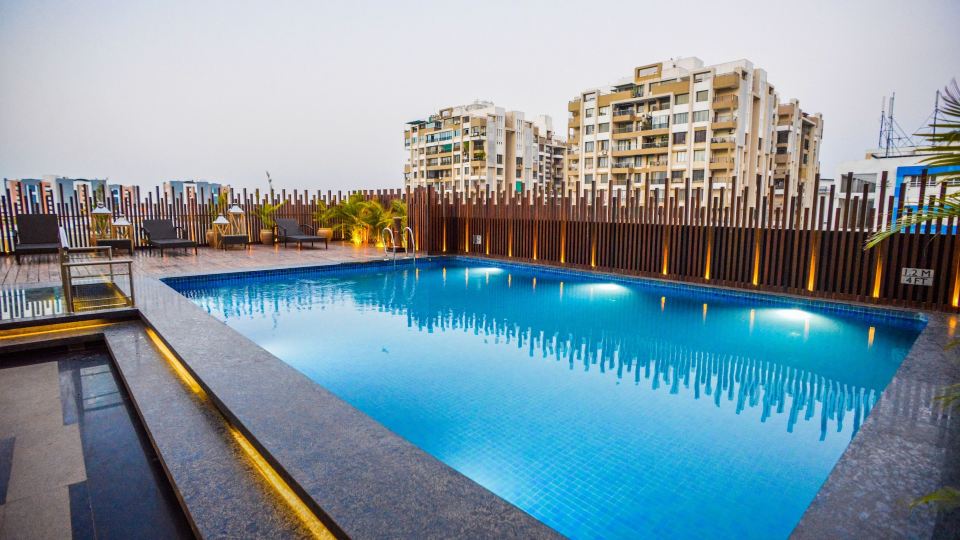 Efcee Sarovar Premiere Bhavnagar