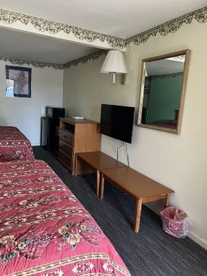Budget Inn Franklinton Hotels in der Nähe von Page 158 Books