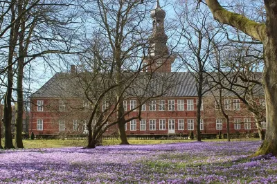 Nordsee-Hotel Hinrichsen GmbH Hotels in Husum