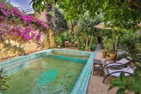 Ryad Mabrouka - Pool