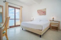 Felix Hotels - Hotel la Baja Hôtels à : Putzu Idu
