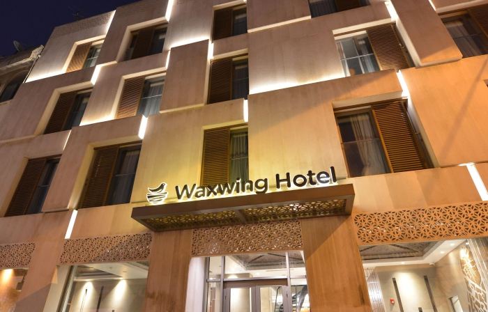 Waxwing Hotel