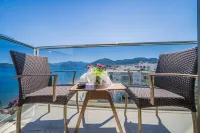 Aurasia Beach Hotel - Ocean View