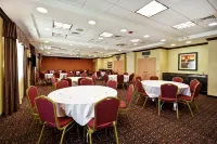 Hampton Inn & Suites Folsom Hotels in Folsom
