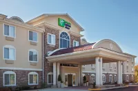 Holiday Inn Express & Suites Meriden Hotels in Meriden