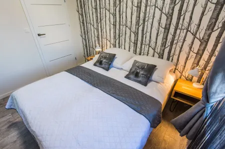 Apartamenty Hotelove Stara Kuźnia Отели рядом с достопримечательностью «Private Museum of Technology and Structures with Lego Blocks»