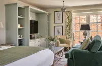 The Montagu Arms Hotels in Brockenhurst