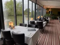 The Waterfront Lodges Hotel a Nuneaton and Bedworth District