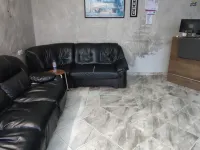 Peemens Guesthouse Hotels in Awutu