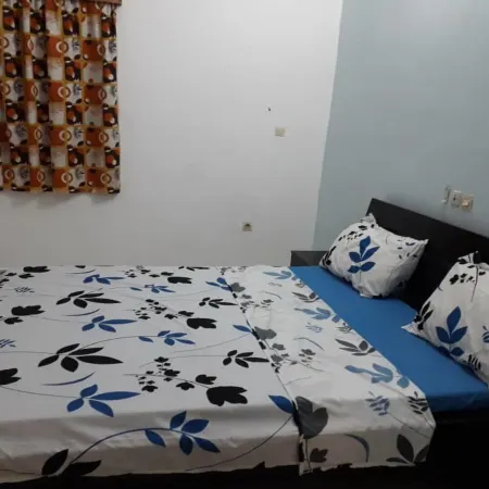 Peniel Residence