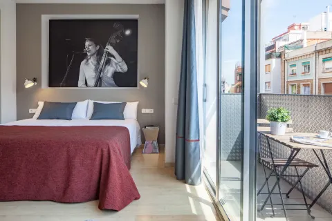 Habitat Apartments Hot Jazz