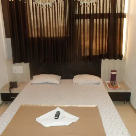 Hotel Sahyadree Lodging