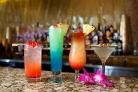 Dusit Beach Resort Guam - Quầy bar