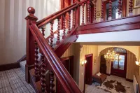 Newton Manor House - Luxury Retreat Sleeps 13 Hotels in Cupar