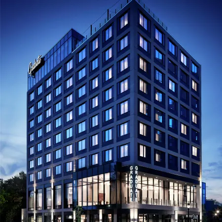 Graduate by Hilton East Lansing