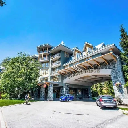 Cascade Lodge
