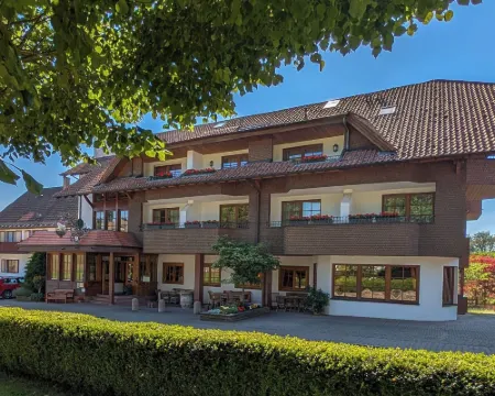 Hotel Restaurant Vinothek Lamm Hotels in Bad Herrenalb