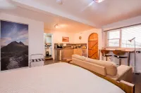 Jones on Wilson Boutique B&B - 4-Star