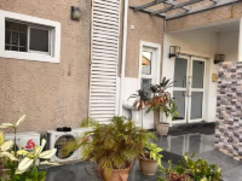 Luxury Suites and Apartments Hoteles en Wuse 2