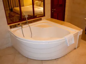 Malaika Beach Resort