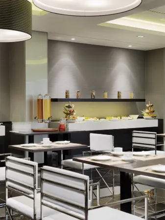 H10 Ku'Damm Lofts Отели рядом с достопримечательностью «Свободный университет Берлина»