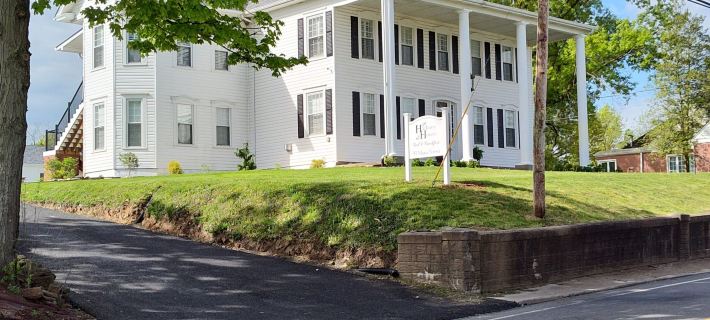 Hickory House Bed & Breakfast Hotels in Washington County