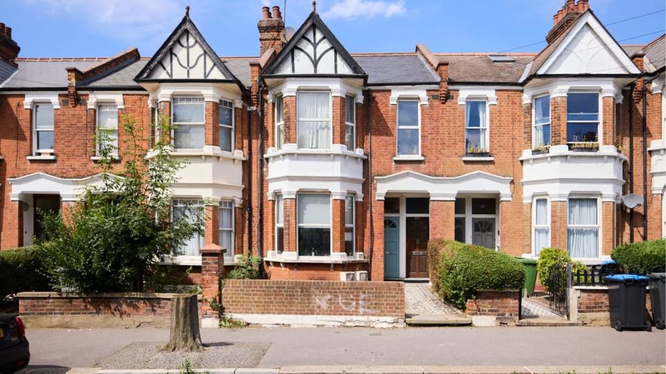 The Furness Hideout - Charming 2BDR House with Garden