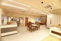 The Swagath Grande by Zeeyatt Regency Hotels near Shri Kaaliyamman Temple