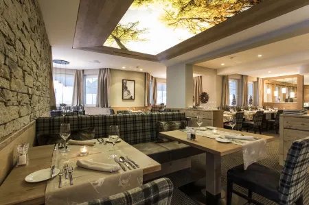 Hotel Valentin Отели в г. Zwieselstein