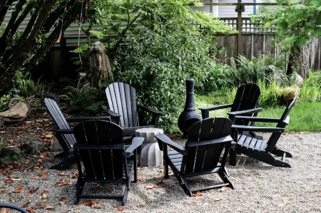 Shelburne Hotel Отели рядом с достопримечательностью «Columbia Pacific Heritage Museum»