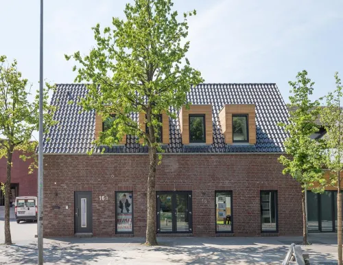 Liebevoll Eingerichtete Ferienwohnung in Husum - parking