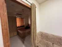 Home Escape 1BHK Near Bombay Hospital Hotels in 
