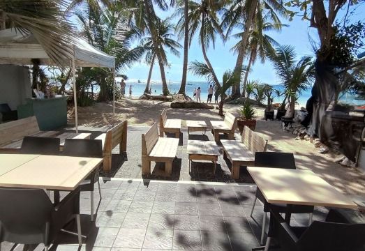 4. 캐슬 록 보라카..