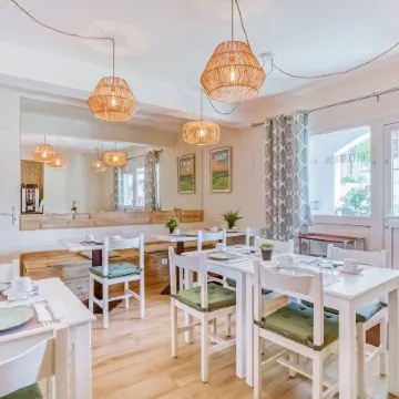Hôtel & Appart-hôtel Olatua